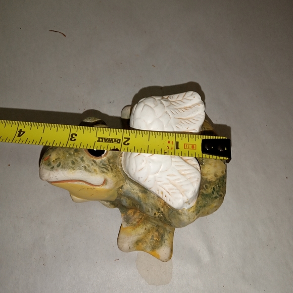 2 piece lot frog clock and frog figurine - Picture 5 of 7